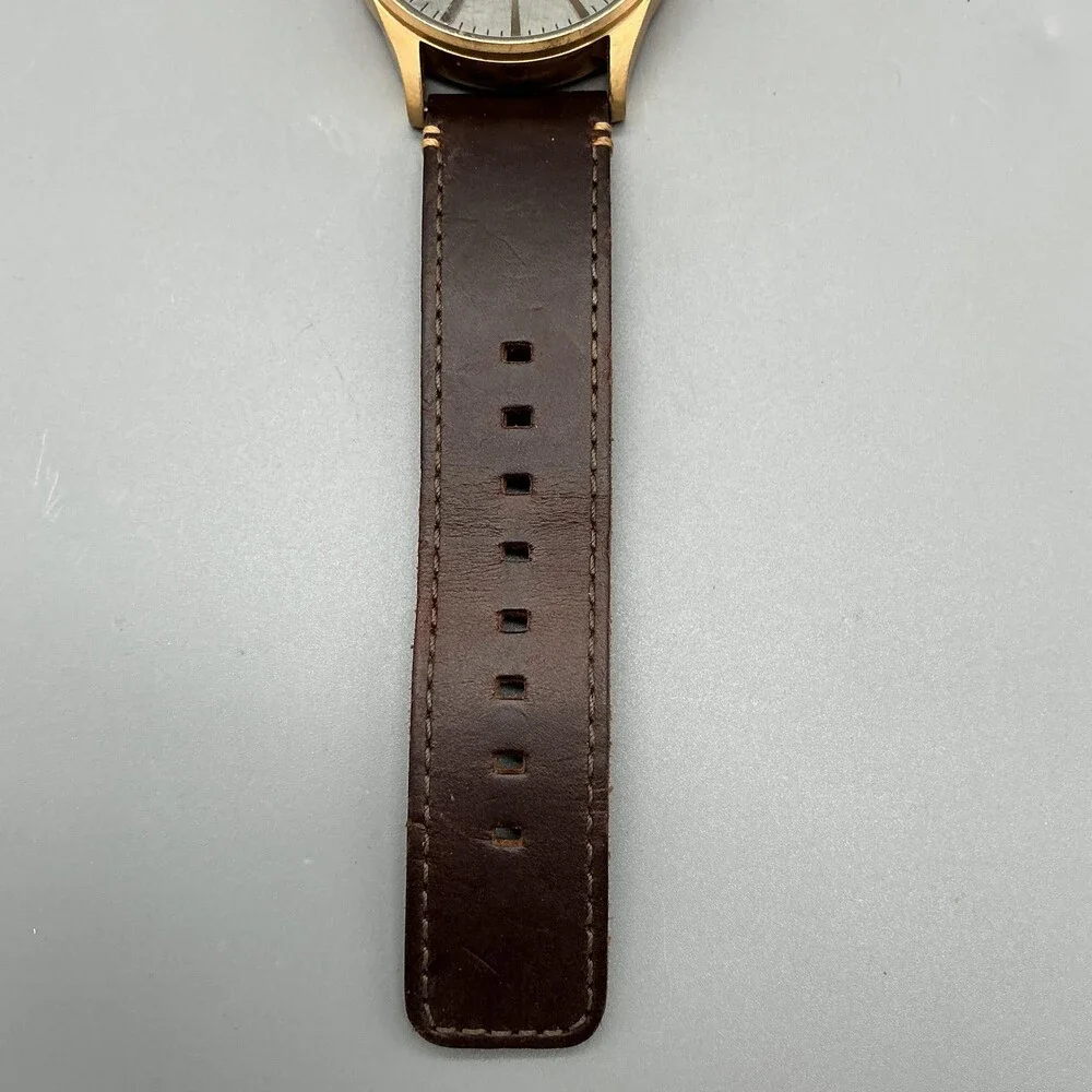 Nixon The Sentry Mens Watch 42mm Gray Dial Brown Leather Day Date New Battery